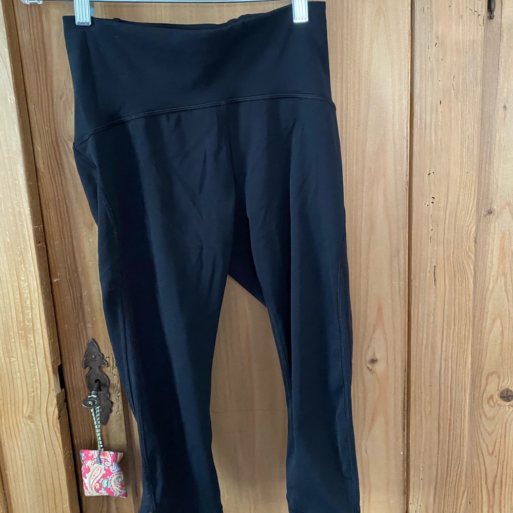 cropped lululemon leggings